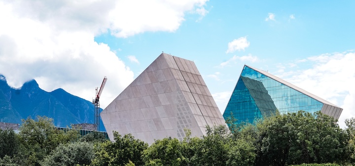 Tecnologico de Monterrey (ITESM)